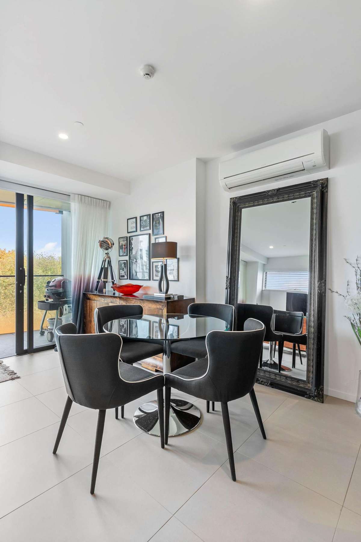 802/6 Dock Street_4