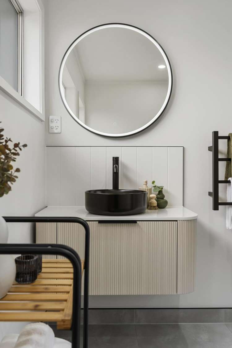 2/108 East Coast Road Forrest Hill_18