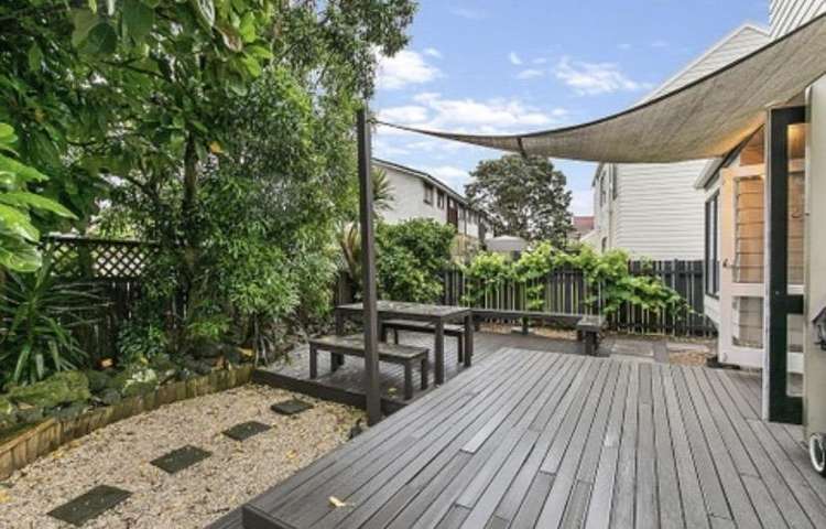 3/5 Barrack Road 1816_11