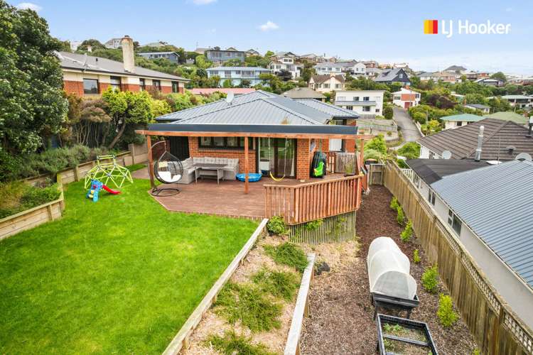 21 Chisholm Place Tainui_17