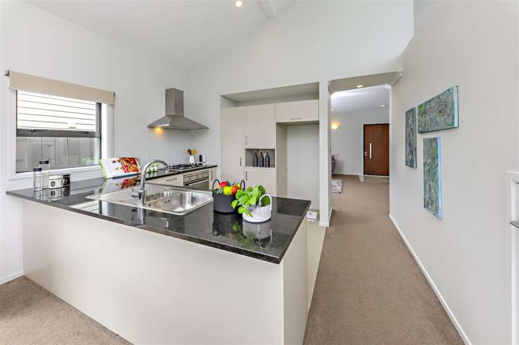 21 Hirimate Place Flat Bush_6