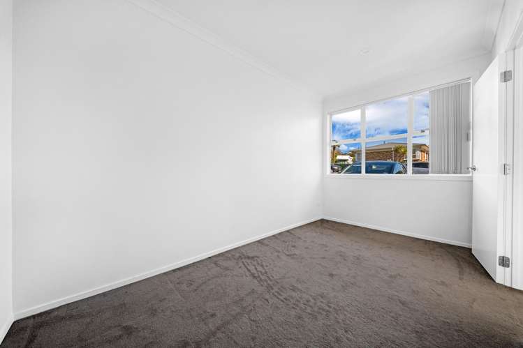 167 Kitchener Road Pukekohe_32