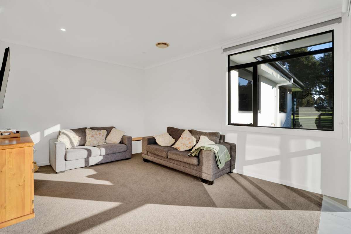 13 Biron Place_4