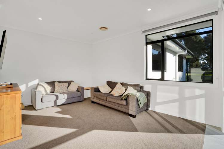 13 Biron Place Stratford_8