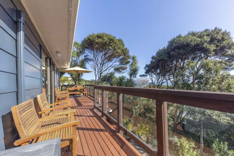 125 Seaview Road Piha_7