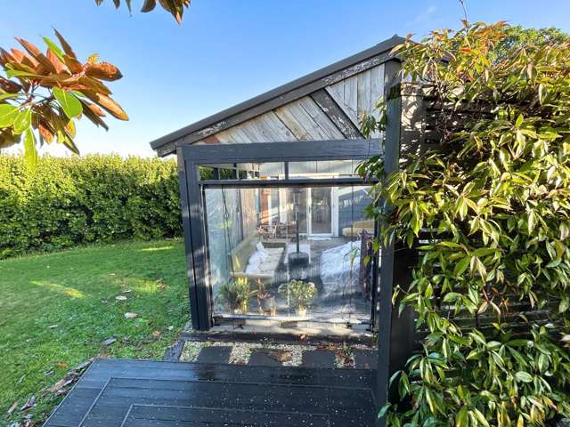 RAGLAN - 2 Bedrooms