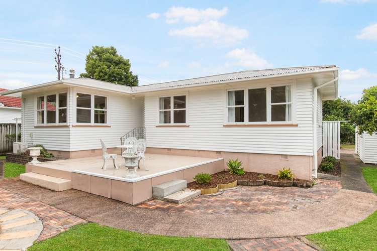 6 Sunray Avenue Titirangi_21