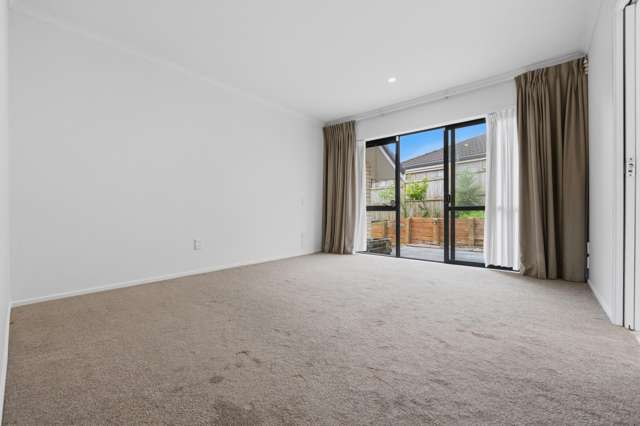2 Spring Valley Place 10862_1