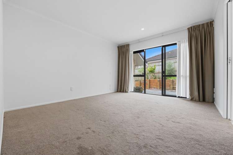 2 Spring Valley Place 10862_1
