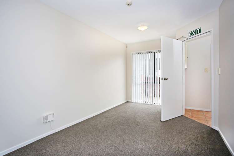 18/3 Tironui Station Road West Takanini_20