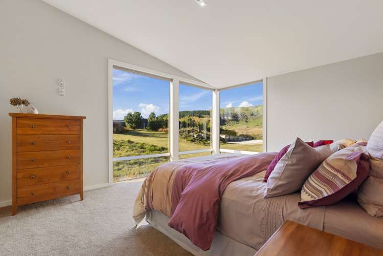 2 The Fairways Kinloch_16