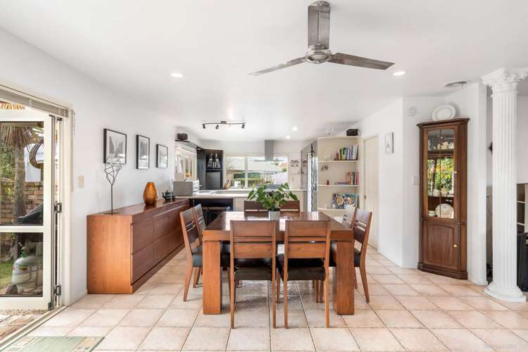 12 Lothian Brae Wattle Downs_9