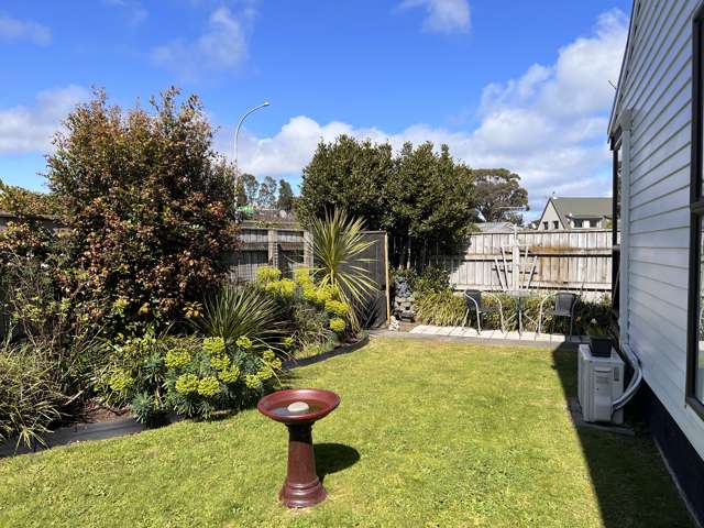 79a Eatwell Avenue Paraparaumu Beach_1