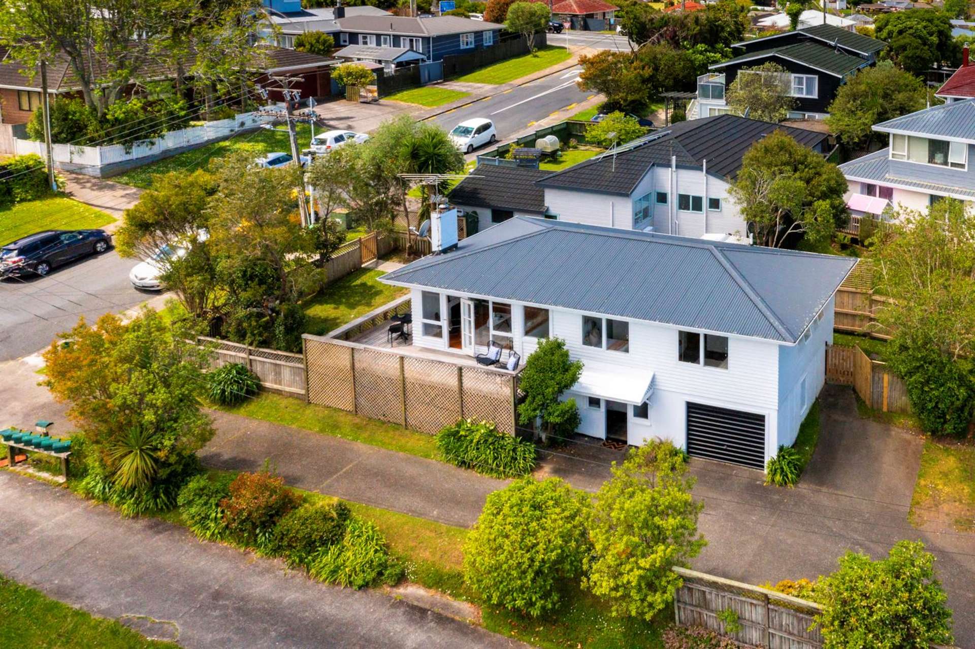 4 Bond Crescent Forrest Hill_0