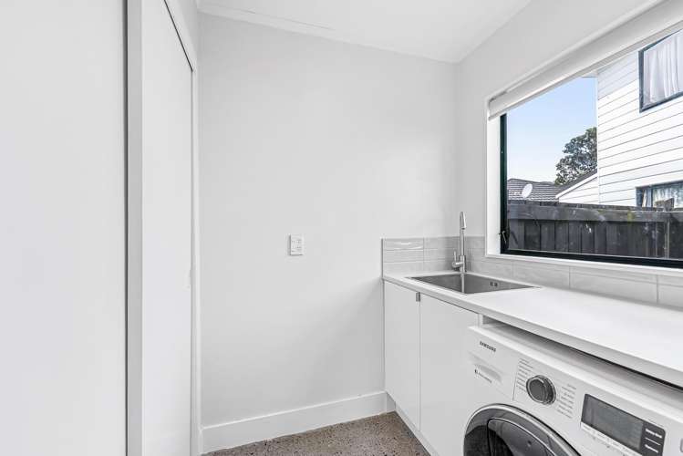 3/24 Mason Street Moera_7