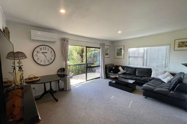 45 Trig Hill Road Onetangi_2