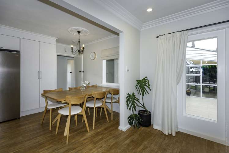 49 Stanbury Avenue Somerfield_12