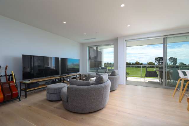 Apartment 204/33 Beach Road Tahunanui_4