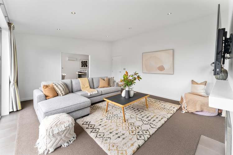 53 Champion Road Richmond_9