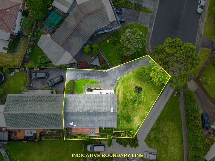 1/19 Glastron Place Bayview_23