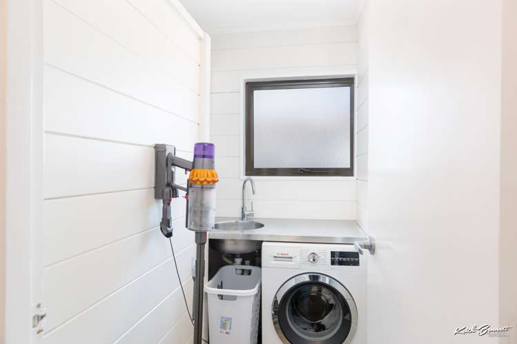 19 Turon Crescent Totara Park_14