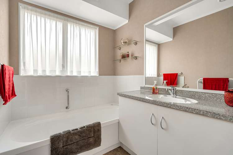 10 Maurice Borich Place Henderson_15