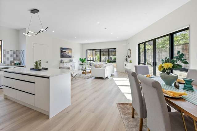7B & 7C Titirangi Road New Lynn_3