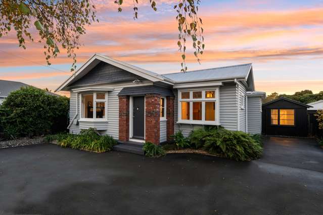 Classic Bungalow, Brought Beautifully Back to Life