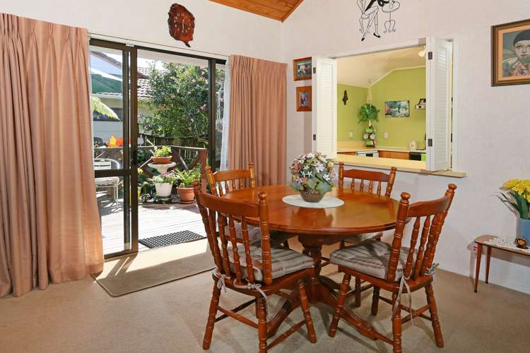 20 Bosnyak Drive Te Atatu South_6