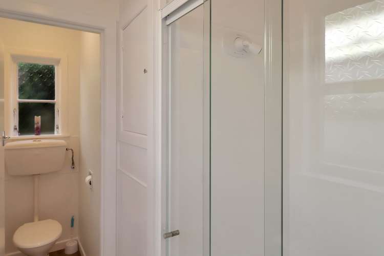 300 Queens Drive 1297_7