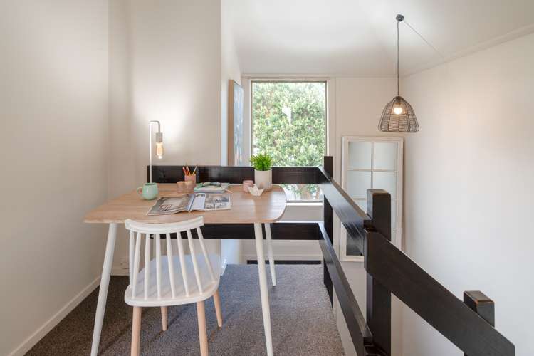 138 Akaroa Drive Maupuia_15