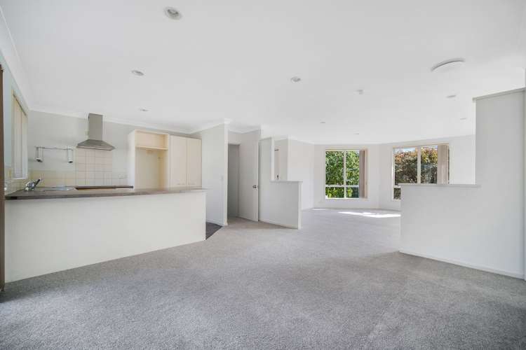 5 Kasia Close Massey_1