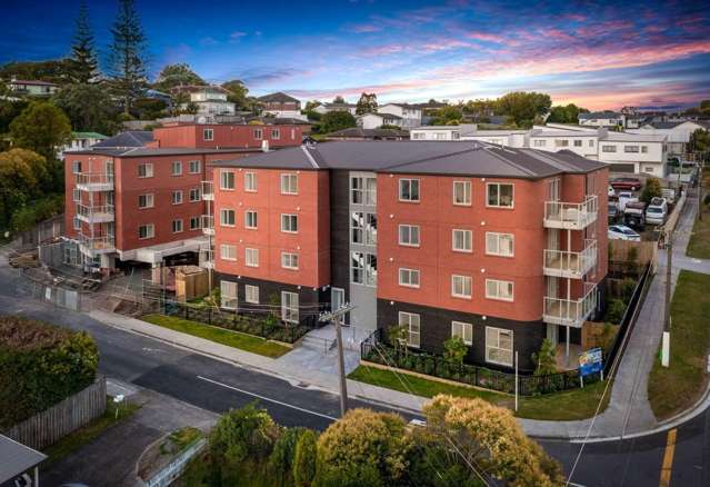 2 Bedroom comes with carpark at Potiki Apartments