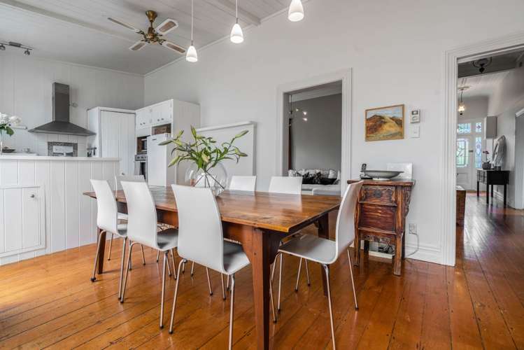 12 Cheltenham Road Devonport_44