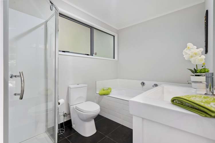 129f Rangatira Road Beach Haven_13