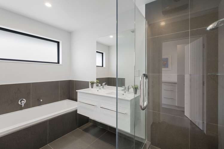 13 Goodwood Avenue Lincoln_14