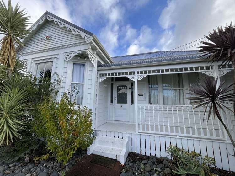 25 Blockhouse bay road_0