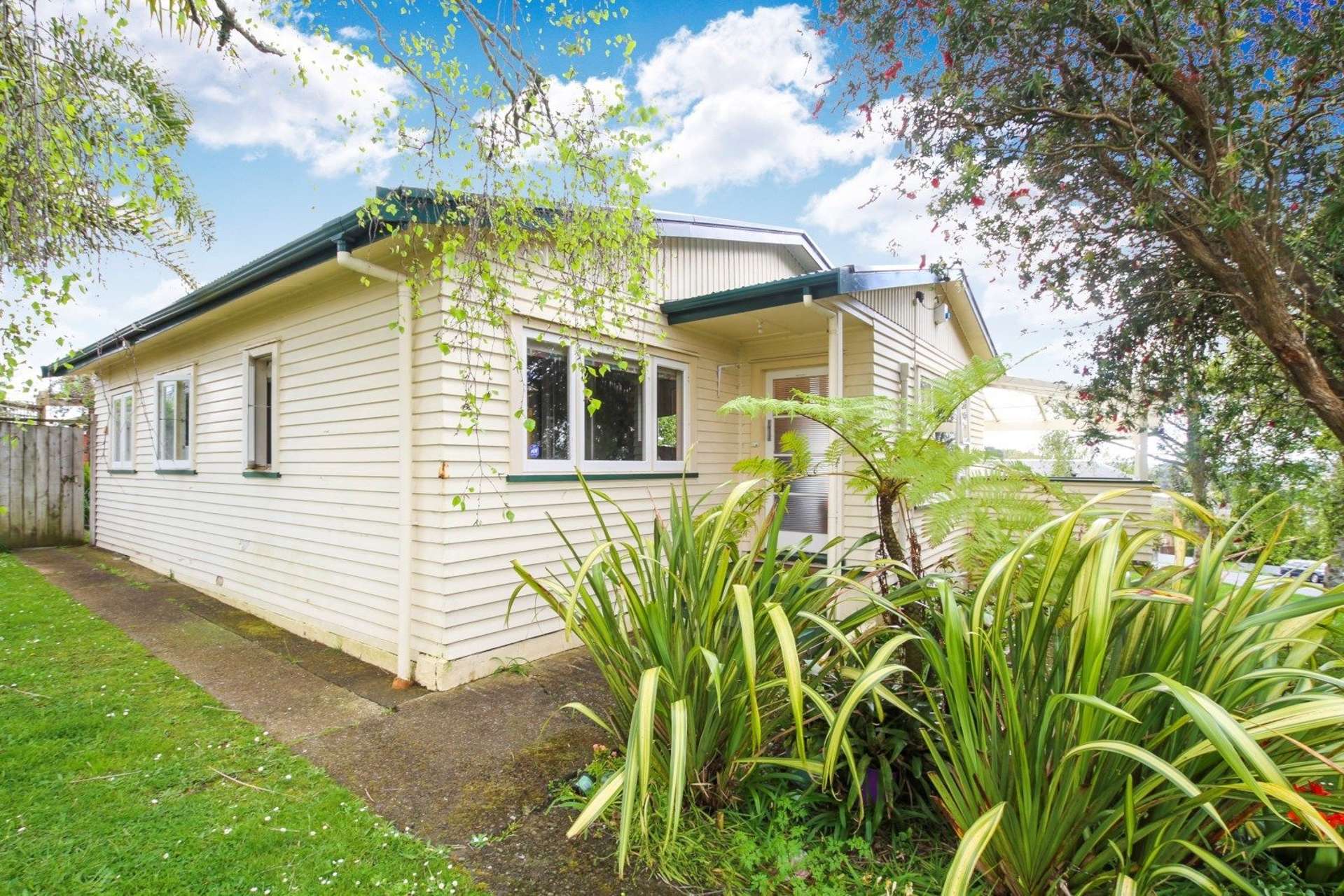 37 Waimumu Road Massey_0