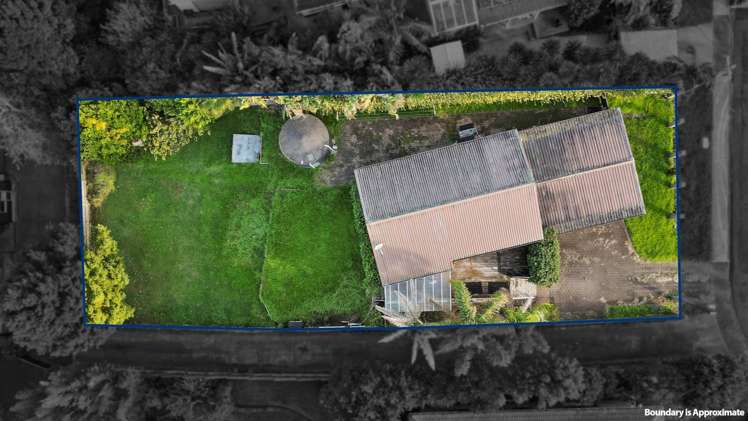 13 Valerie Crescent Okura_5