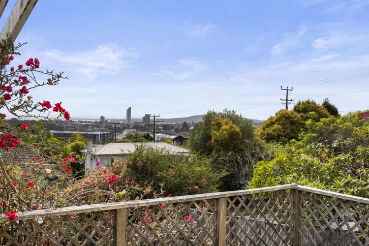 71 Ocean View Road Hillcrest_2