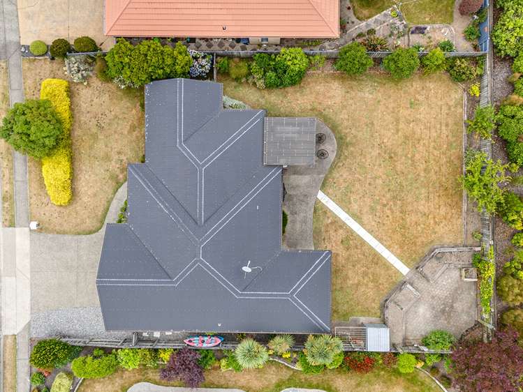 9 Ashdonleigh Grove Stoke_26