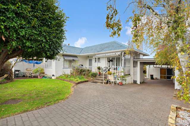 9 Roberts Road Te Atatu South_4