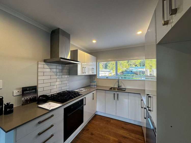 1 Birch Hill Place Dinsdale_13