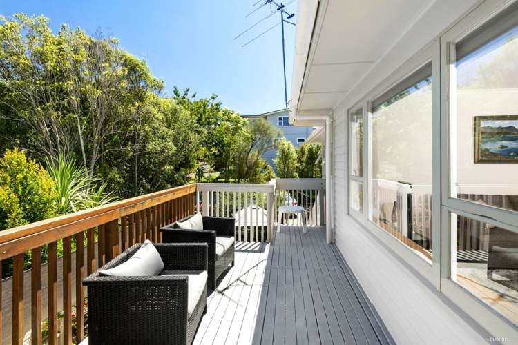 51 Ravenwood Drive Forrest Hill_11