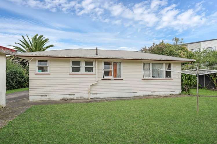 64 Fisher Crescent Otara_18