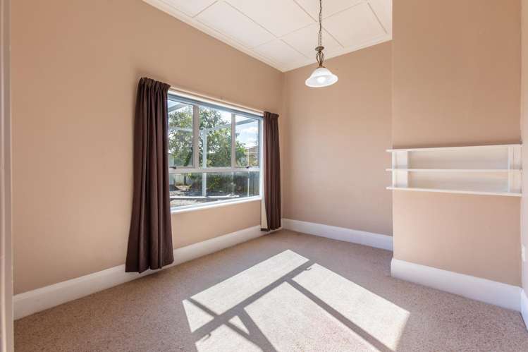 27 Burns Street Dannevirke_10