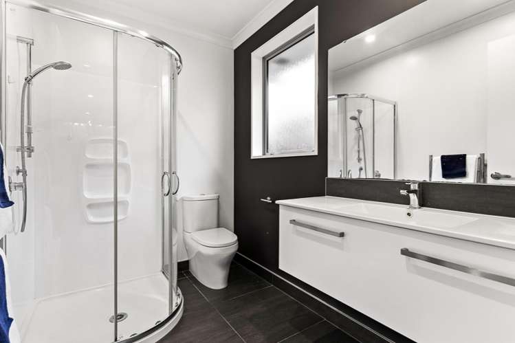 6 Atalanta Way Beachlands_19