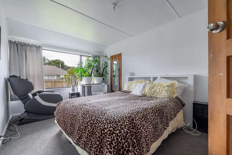 40 Andrew Avenue Roslyn_12