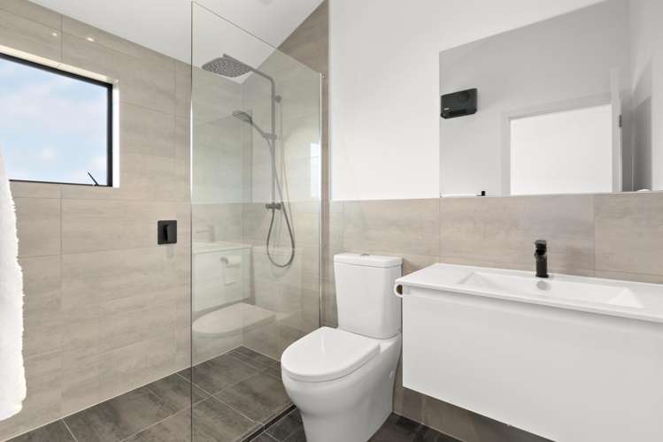 31 Dart Place Fernhill/Sunshine Bay_26