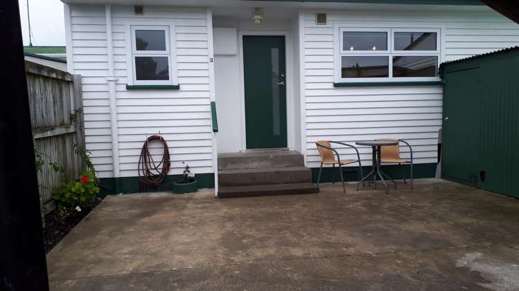 3/1104 Heretaunga Street East Parkvale_7